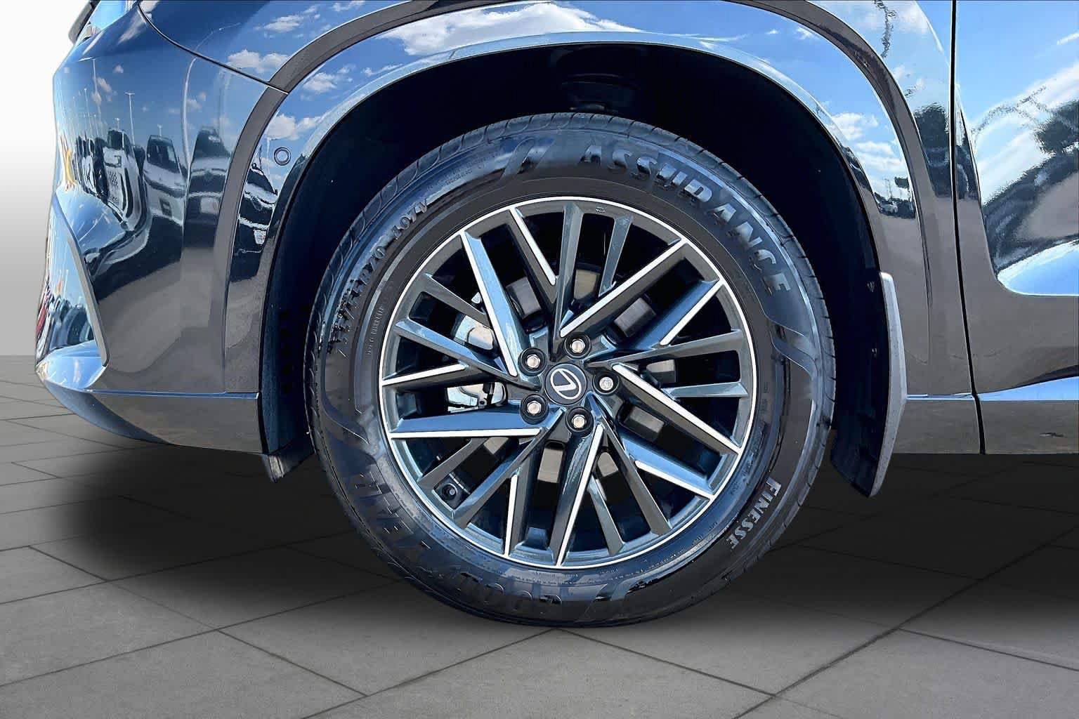 Used 2026 Lexus TX 350 AWD w/ Technology Package image 11