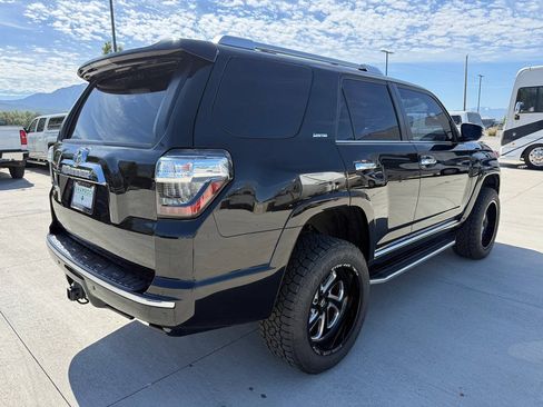 Used 2016 Toyota 4Runner Limited AWD/4WD image 3