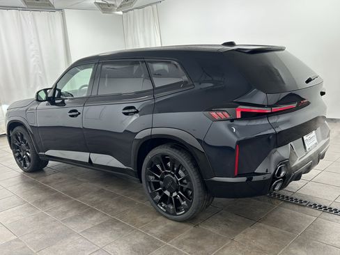 New 2026 BMW XM Label Red image 3