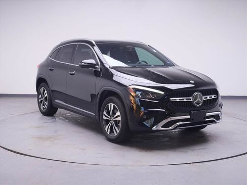 Used 2025 Mercedes-Benz GLA 250 image 3