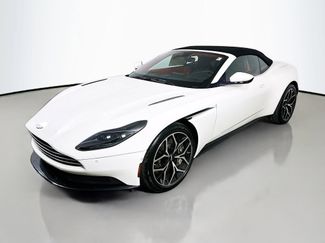 Used 2019 Aston Martin DB11 Volante video 3