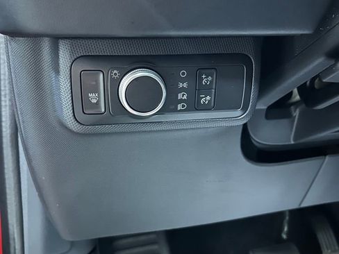 Used 2021 Ford Mustang Mach-E Premium image 19