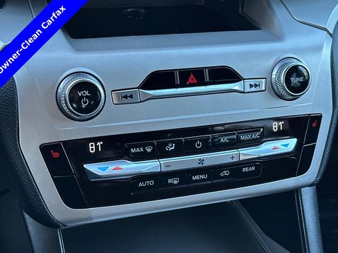 Used 2021 Ford Explorer XLT image 18