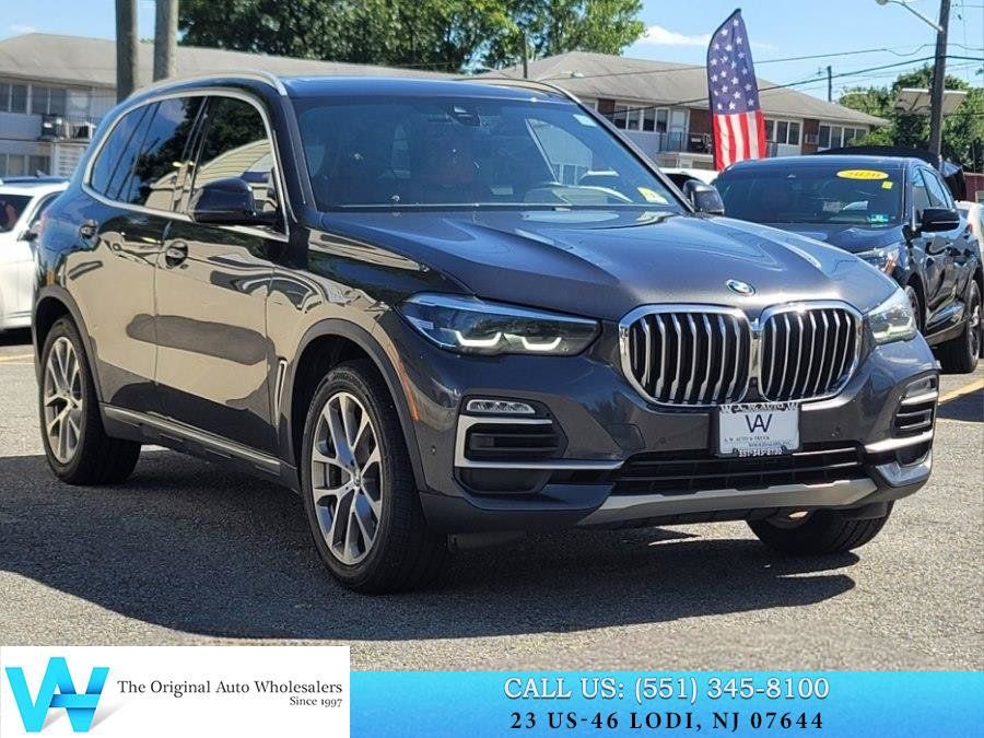 Used 2021 BMW X5 xDrive40i w/ Premium Package 2 AWD/4WD image 1