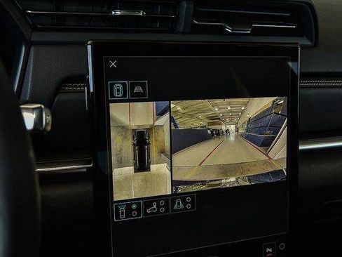 New 2025 GMC Terrain Elevation w/ Technology Package II AWD/4WD image 26