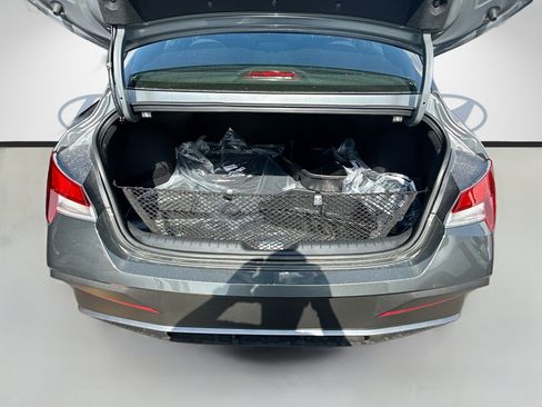 New 2026 Hyundai Elantra Sport FWD image 18