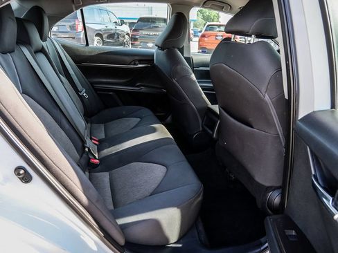 Used 2023 Toyota Camry LE FWD image 17