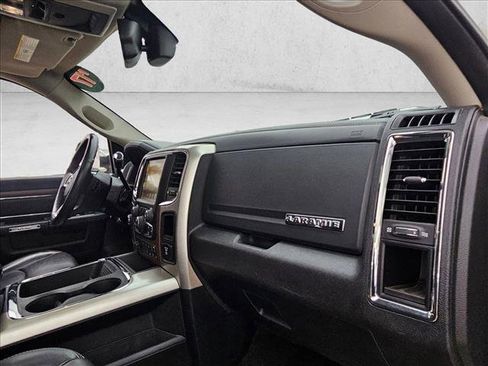 Used 2017 RAM 2500 Laramie w/ Convenience Group AWD/4WD image 27