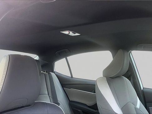 New 2026 Toyota Camry SE image 19