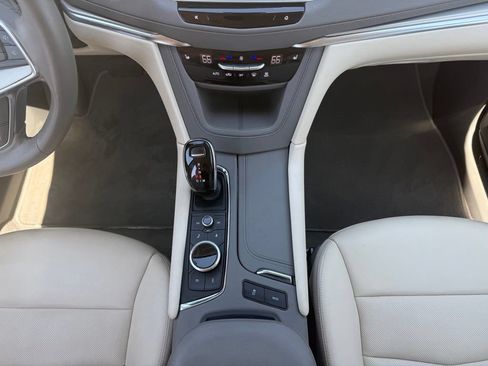 Certified 2024 Cadillac XT5 Premium Luxury w/ LPO, Floor Liner Package AWD/4WD image 26