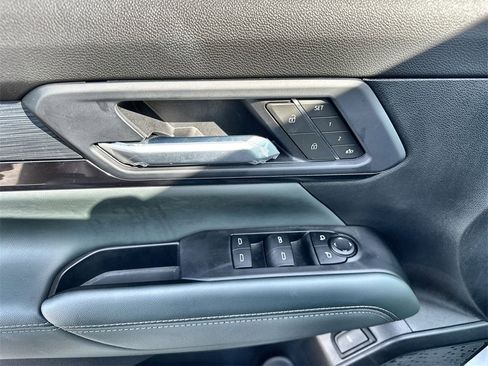 New 2026 GMC Terrain AT4 w/ Convenience Package III image 22