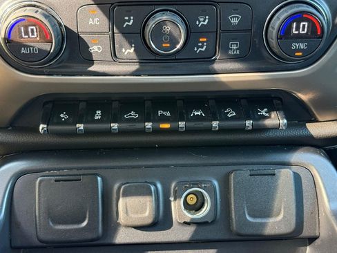 Used 2017 GMC Sierra 1500 Denali w/ Denali Ultimate Package image 56