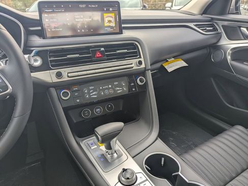 New 2026 Genesis G70 2.5T Prestige image 19