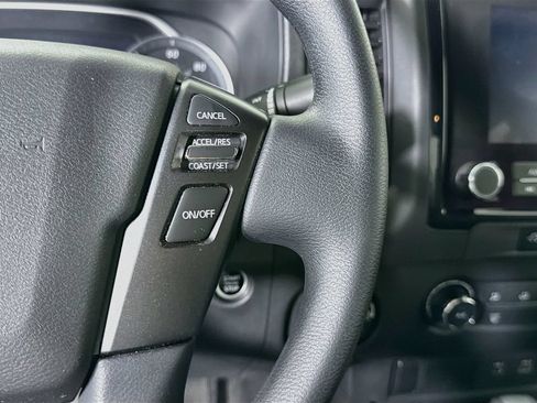 Certified 2023 Nissan Frontier S AWD/4WD image 23
