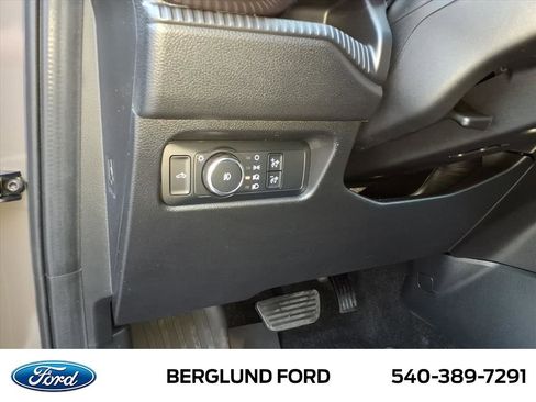 New 2025 Ford Ranger XLT image 12