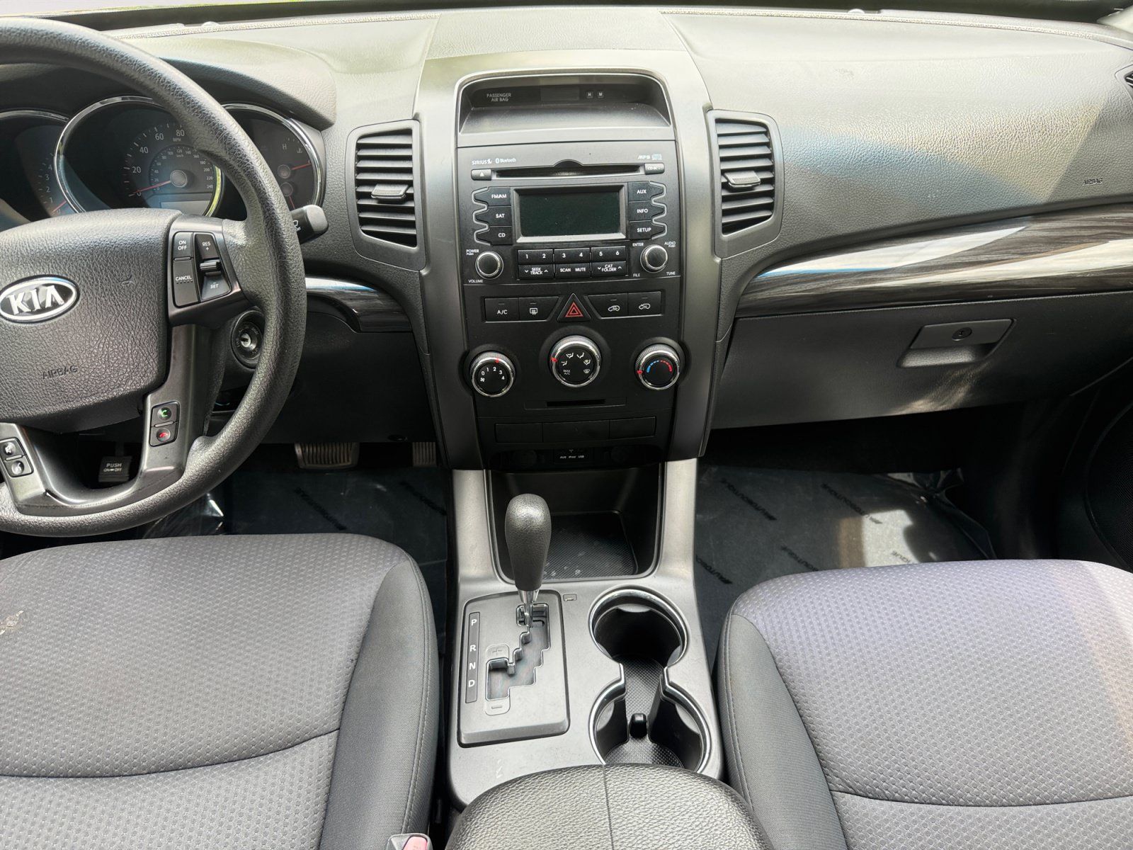 Used 2012 Kia Sorento FWD image 11