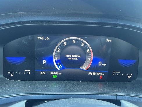 Used 2022 Volkswagen Taos SE AWD/4WD image 9