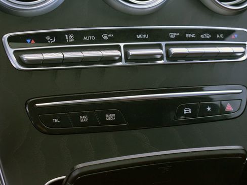 Used 2023 Mercedes-Benz GLC 300 4MATIC Coupe image 20