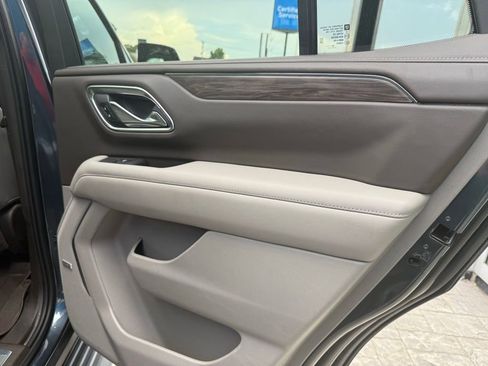 Used 2021 Chevrolet Tahoe LT w/ LT Signature Package RWD image 33
