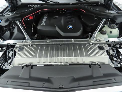 Used 2025 BMW X3 xDrive30i w/ Premium Package AWD/4WD image 29
