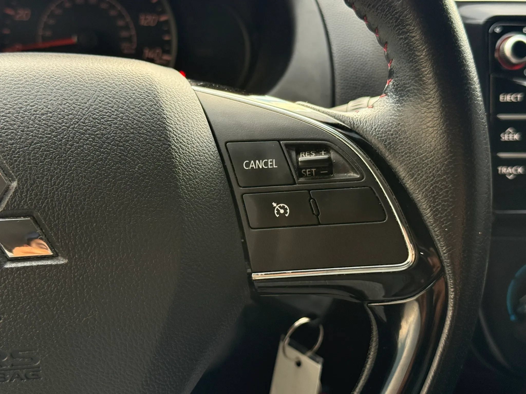Used 2019 Mitsubishi Mirage LE FWD image 28