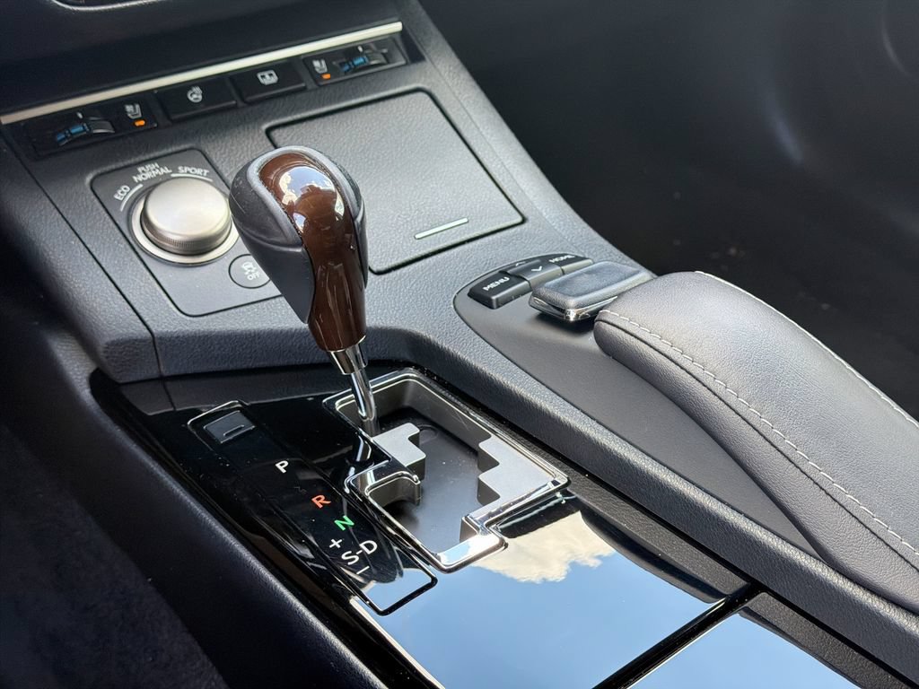 Used 2015 Lexus ES 350 w/ Ultra Luxury Package FWD image 20