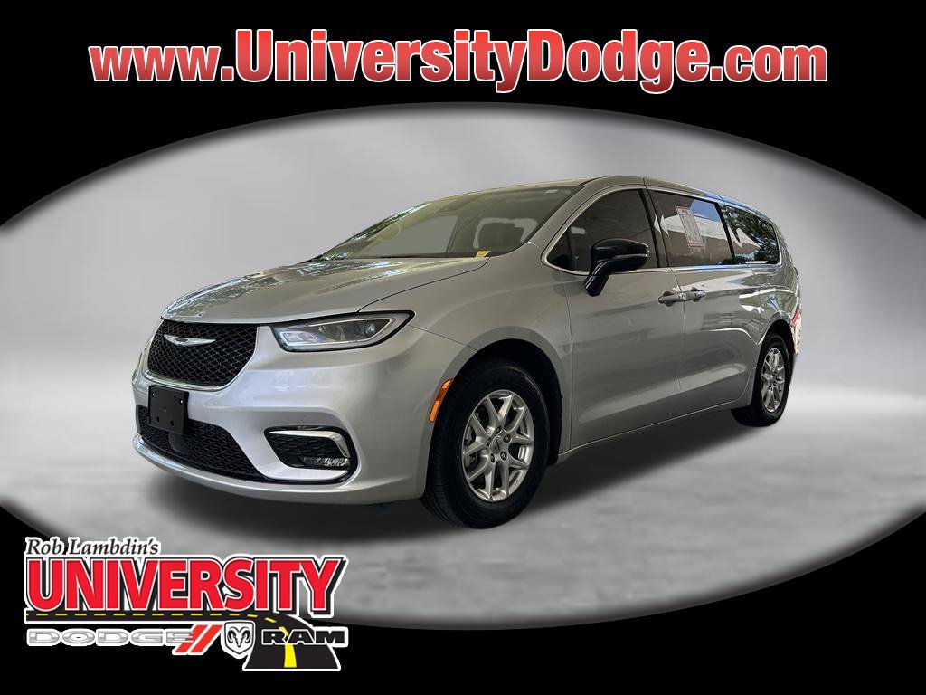 Used 2024 Chrysler Pacifica Touring-L FWD 360° Tour