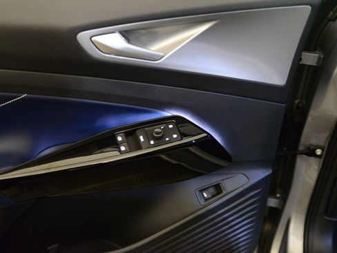 Used 2025 Volkswagen ID.4 S Limited image 25