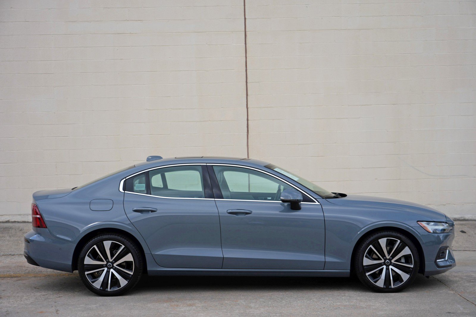 Used 2023 Volvo S60 B5 Ultimate w/ Climate Package FWD image 53