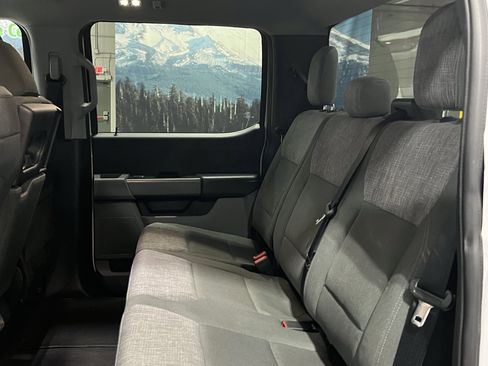 Used 2023 Ford F150 XLT w/ Trailer Tow Package image 16