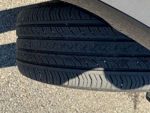 Used 2023 Buick Envision Preferred w/ Sport Touring Package image 24