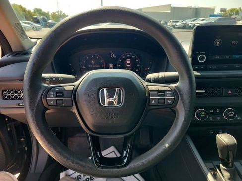 Used 2024 Honda Accord EX image 30
