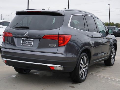Used 2016 Honda Pilot Touring image 6
