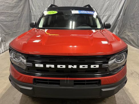 Used 2024 Ford Bronco Sport Outer Banks w/ Tech Package image 2