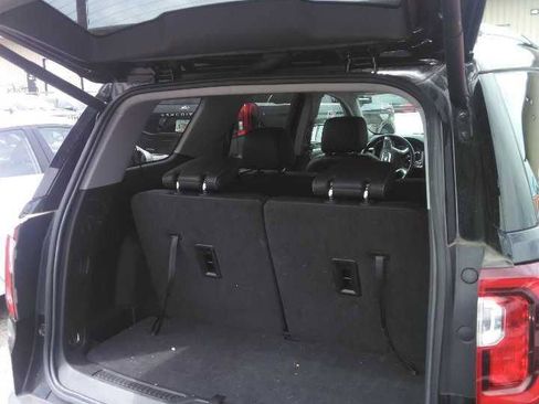 Used 2023 GMC Acadia SLT AWD/4WD image 6