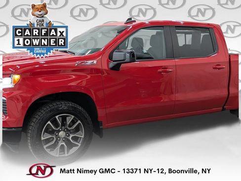 Used 2022 Chevrolet Silverado 1500 LT AWD/4WD image 2