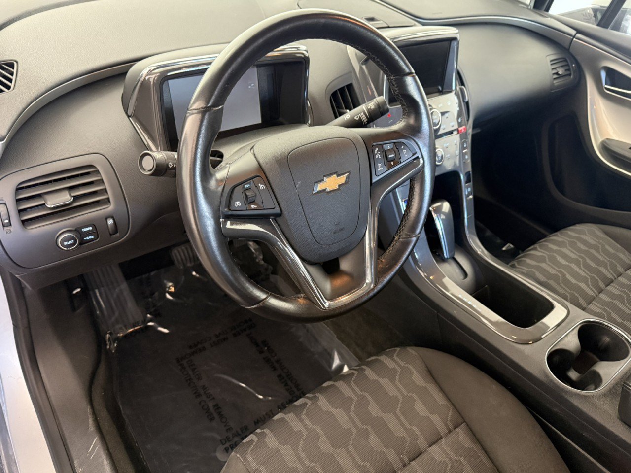 Used 2015 Chevrolet Volt FWD image 15