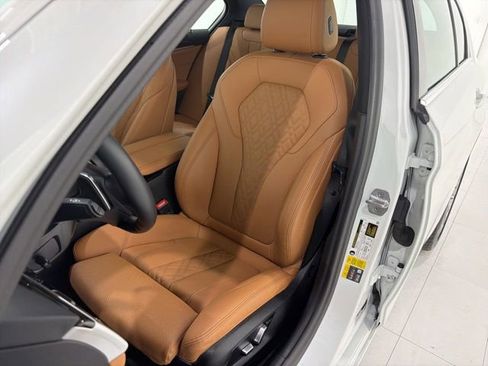 Used 2023 BMW 530e xDrive w/ Premium Package AWD/4WD image 13