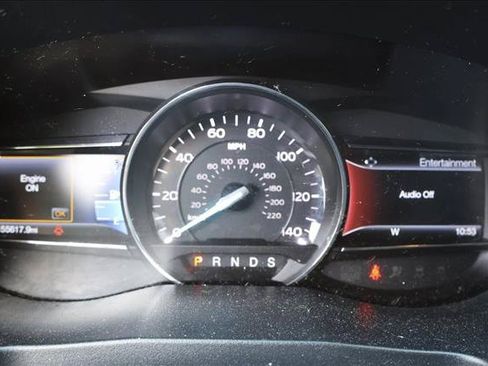 Used 2016 Ford Explorer XLT w/ Equipment Group 202A AWD/4WD image 11