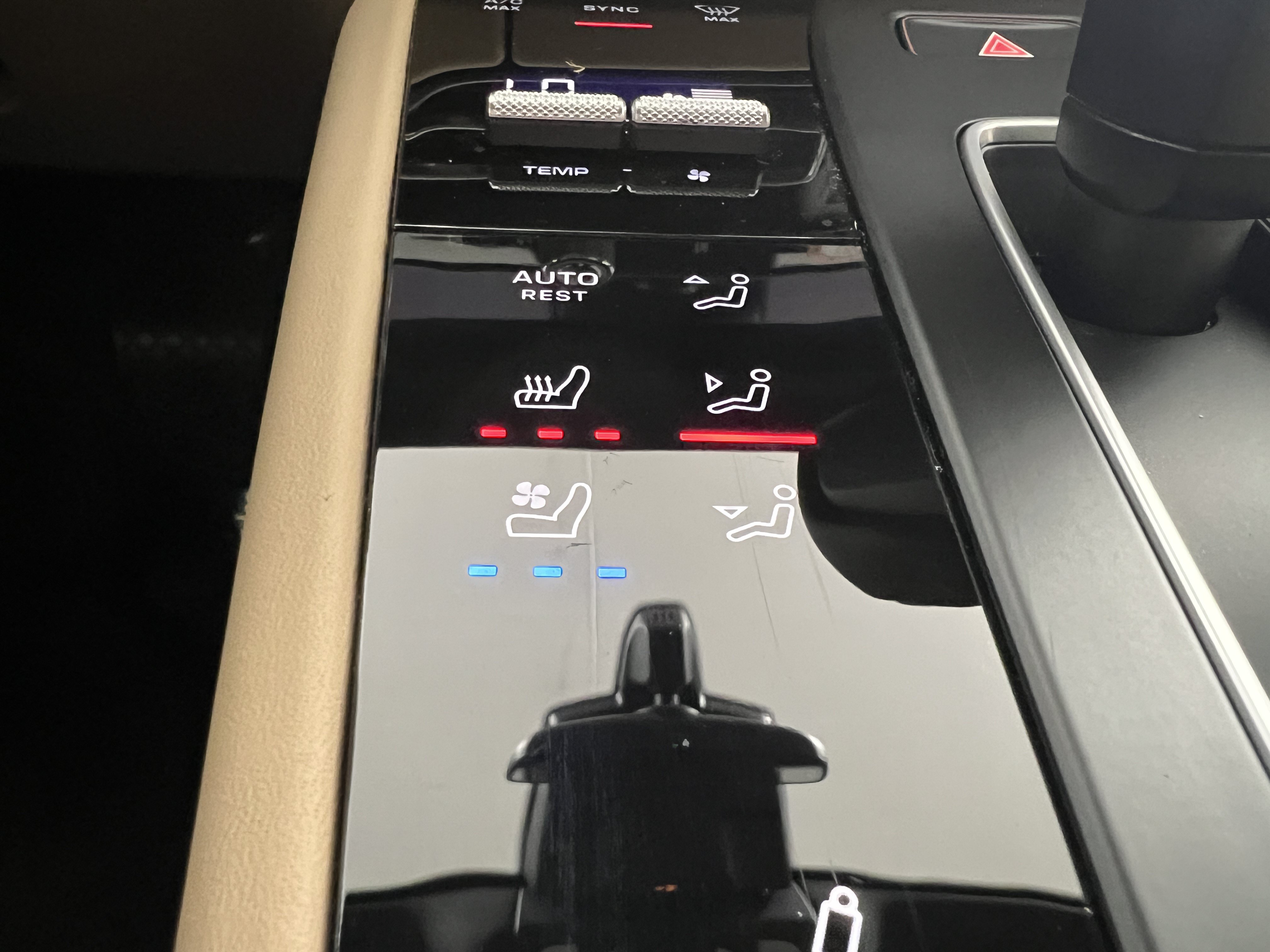Certified 2026 Porsche Macan S AWD/4WD image 23