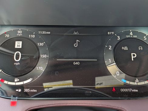 New 2025 Land Rover Range Rover Autobiography image 9