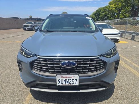 Used 2025 Ford Escape Platinum AWD/4WD image 5