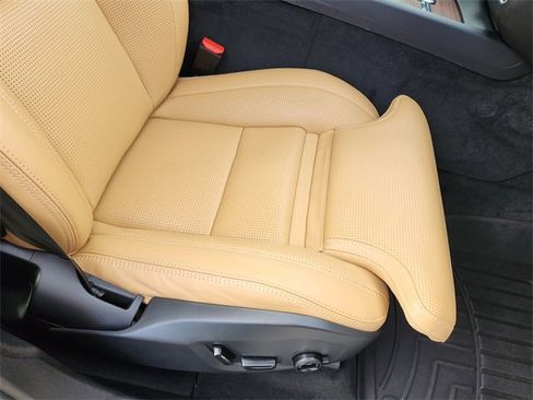 Used 2023 Volvo XC60 B5 Ultimate image 20