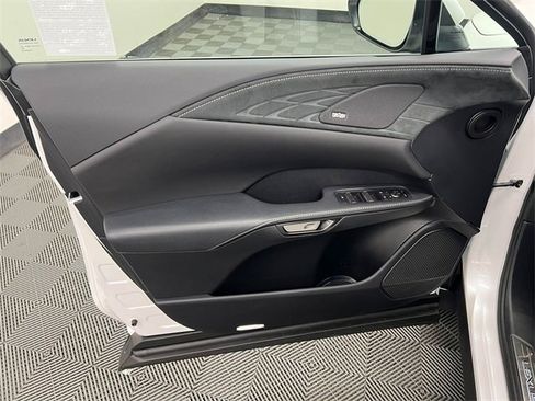 Certified 2026 Lexus RX 350 350h Luxury w/ Convenience Package image 9