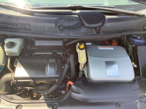 Used 2006 Toyota Prius FWD image 9