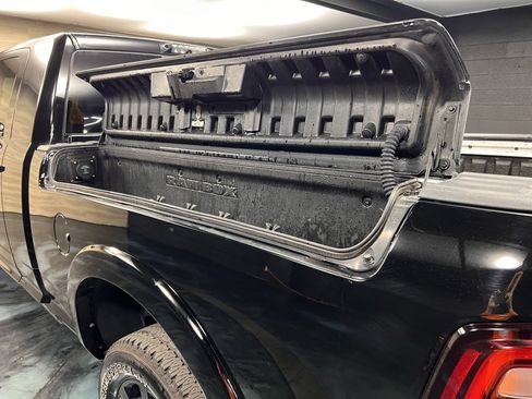 Used 2020 RAM 3500 Limited image 31