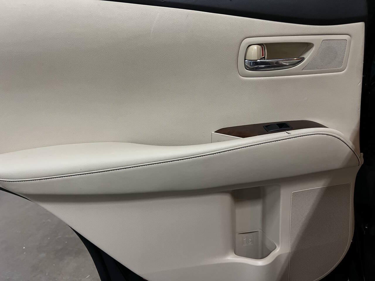 Used 2013 Lexus RX 350 FWD image 25