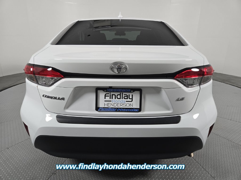 Used 2024 Toyota Corolla LE FWD image 5