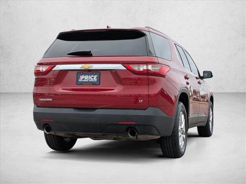 Used 2020 Chevrolet Traverse LT image 5