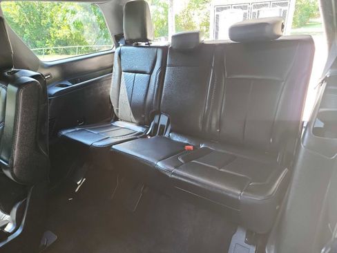 Used 2020 Ford Expedition XLT w/ Equipment Group 202A image 32